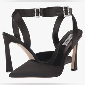 New Steve Madden Black Satin Sarrantos Pump- Size 11
